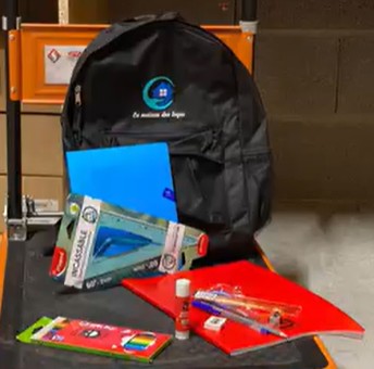 Distribution de kits scolaires à Strasbourg